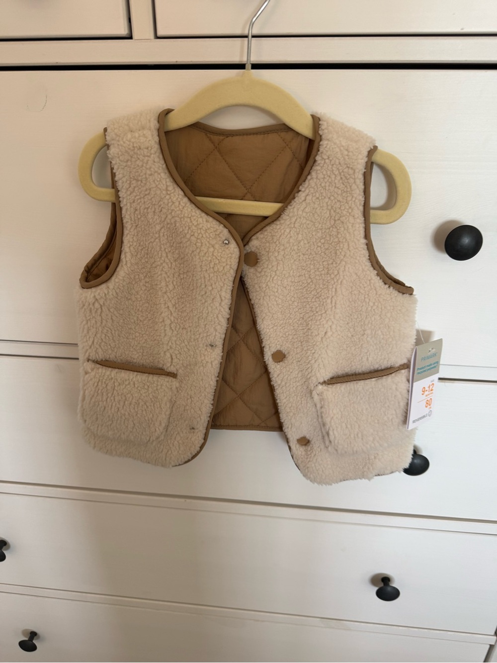 NWT Primark Cream Sherpa Vest with Tan Quilted Lining - Reversible